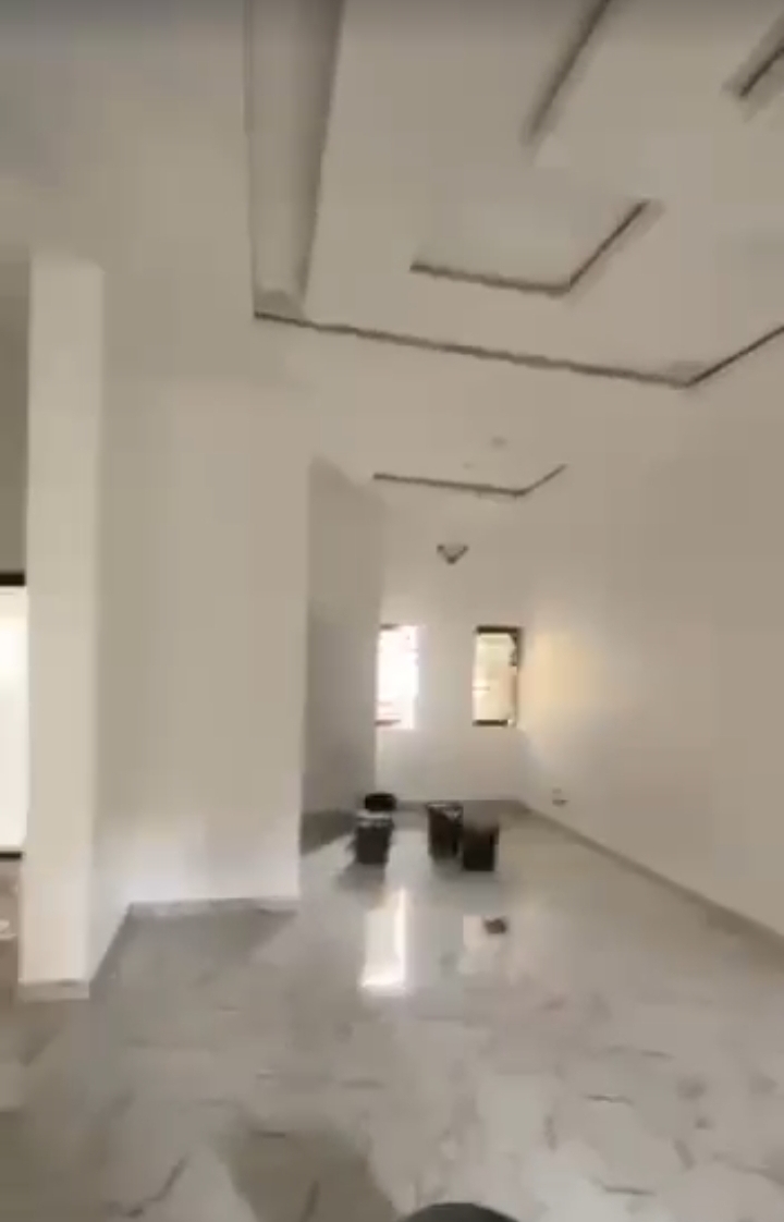 2 Bedroom Flat for Rent in THINKERS CORNER, Enugu