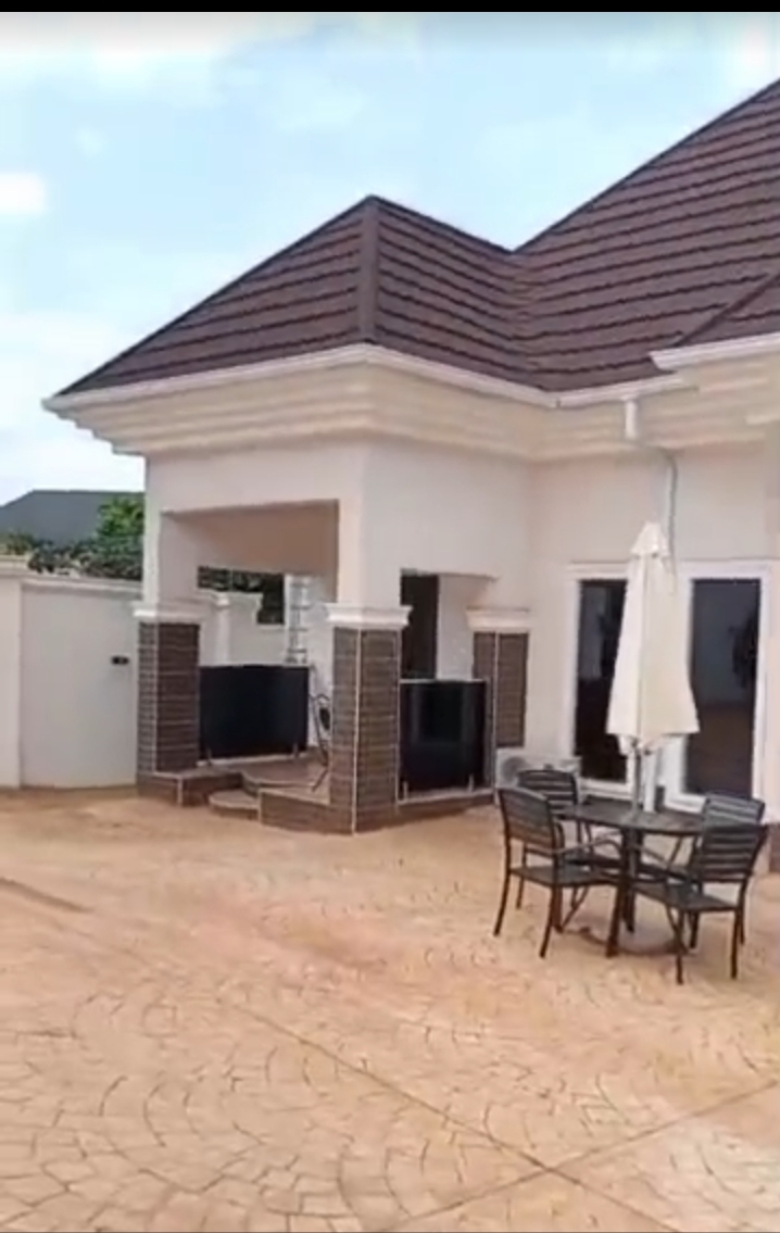 Bungalow for Sale in LOMALINDA, Enugu