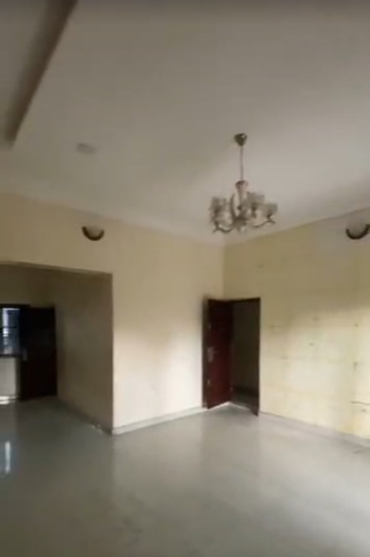 3 Bedroom Flat for Rent in THINKERS CORNER, Enugu