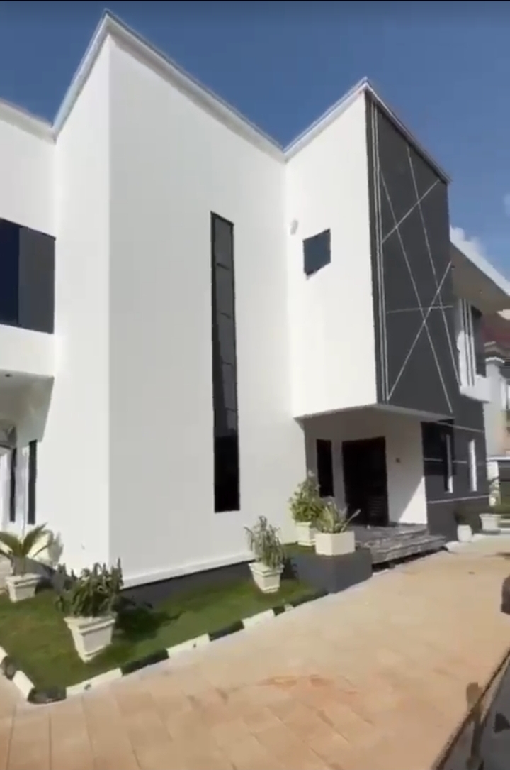 Duplex for Sale in Centenary City, Enugu