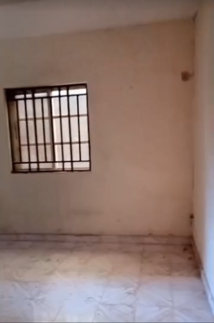 2 Bedroom Flat for Sale in THINKERS CORNER, Enugu