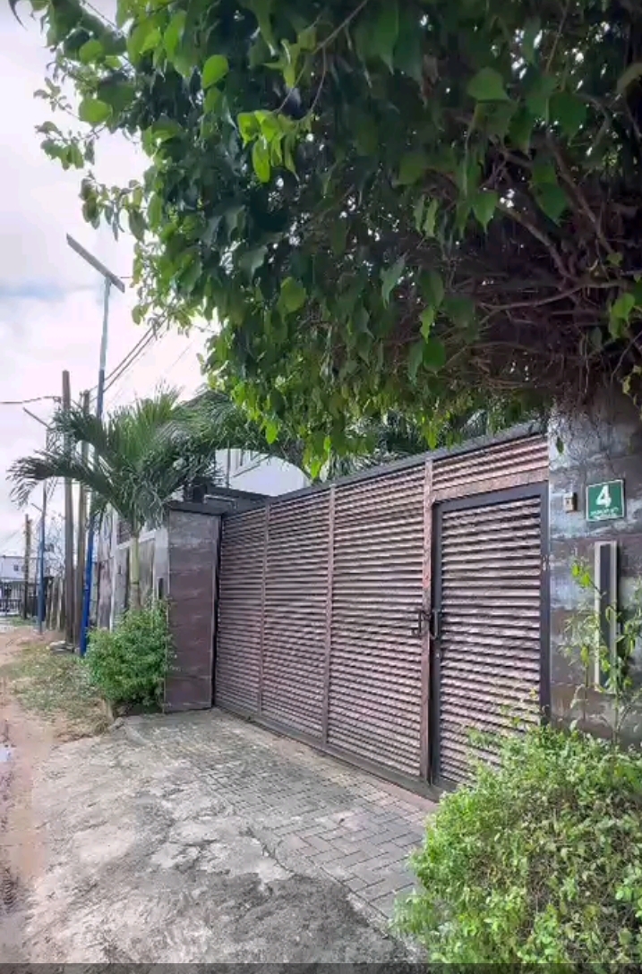 Duplex for Sale in Odili Road, Rivers