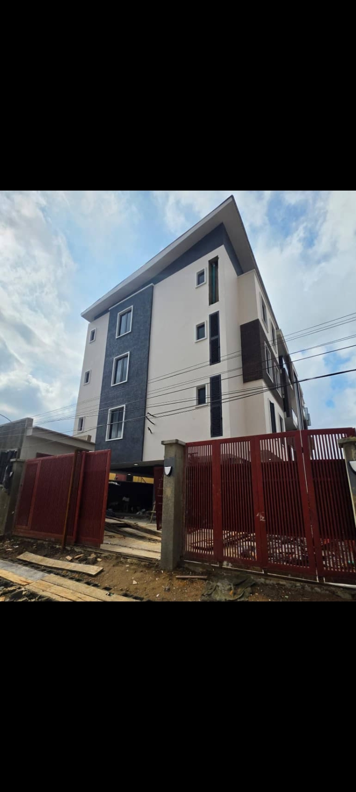 3 Bedroom Flat for Sale in Allen Avenue, Rivers