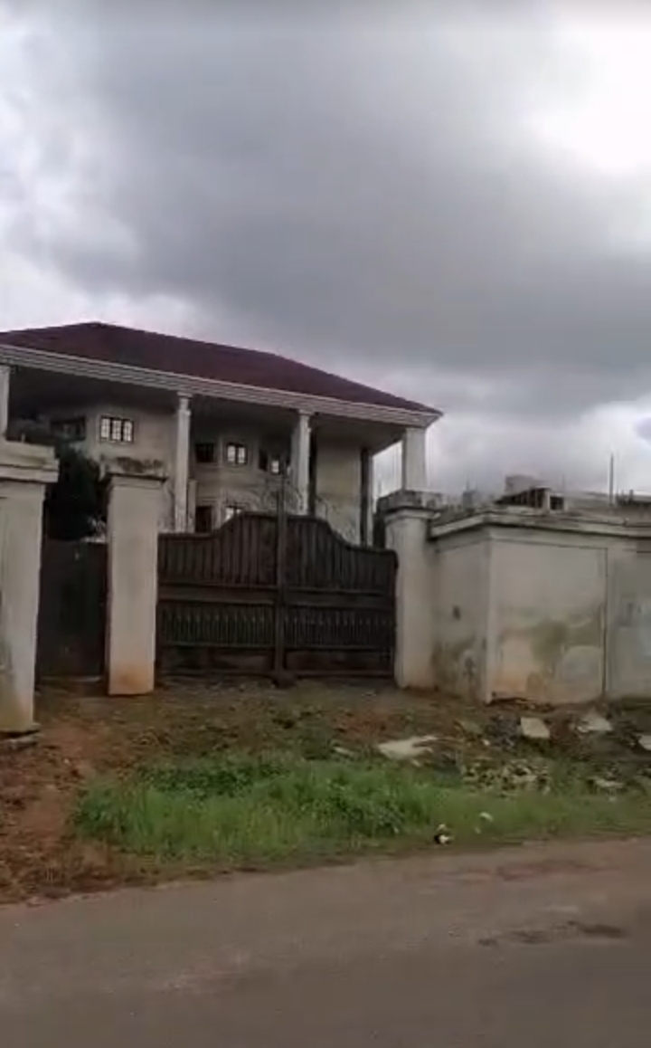 Hotel for Sale in BROWN AND BROWN, Enugu
