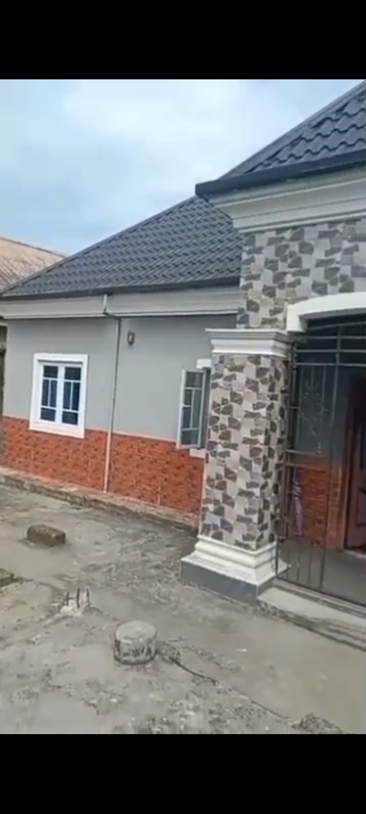 Bungalow for Sale in SARS Road, Rivers