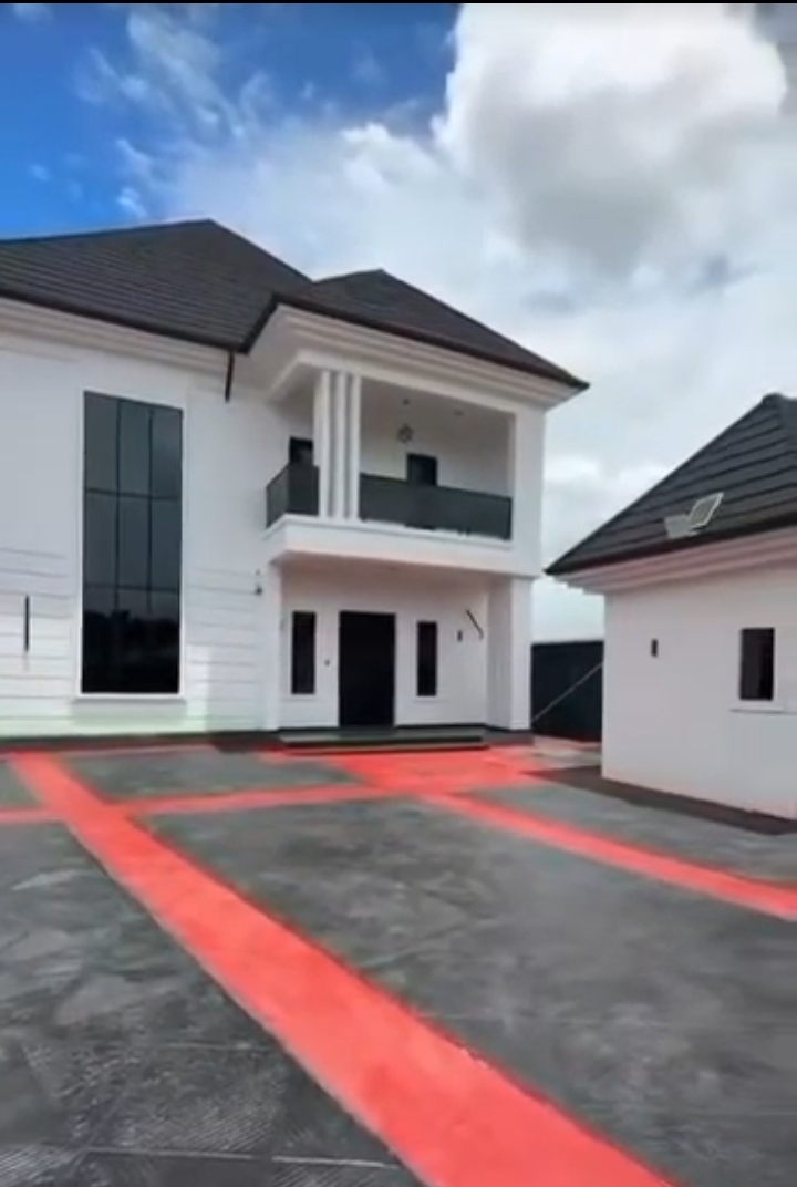 Duplex for Sale in WTC, Enugu