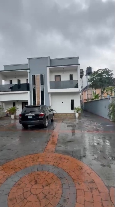 Duplex for Sale in Eneka link road, Rivers