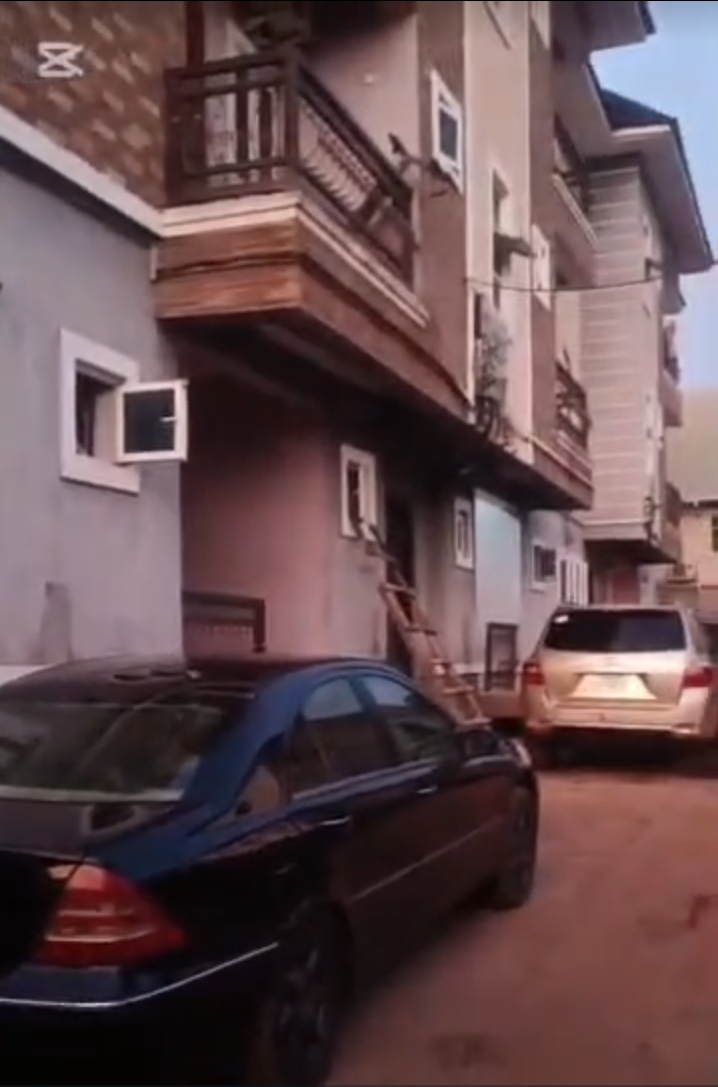 3 Bedroom Flat for Sale in Independence Layout, Enugu
