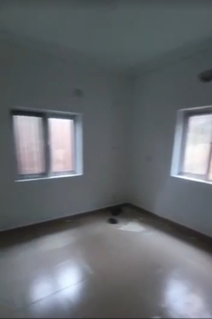 2 Bedroom Flat for Sale in THINKERS CORNER, Enugu