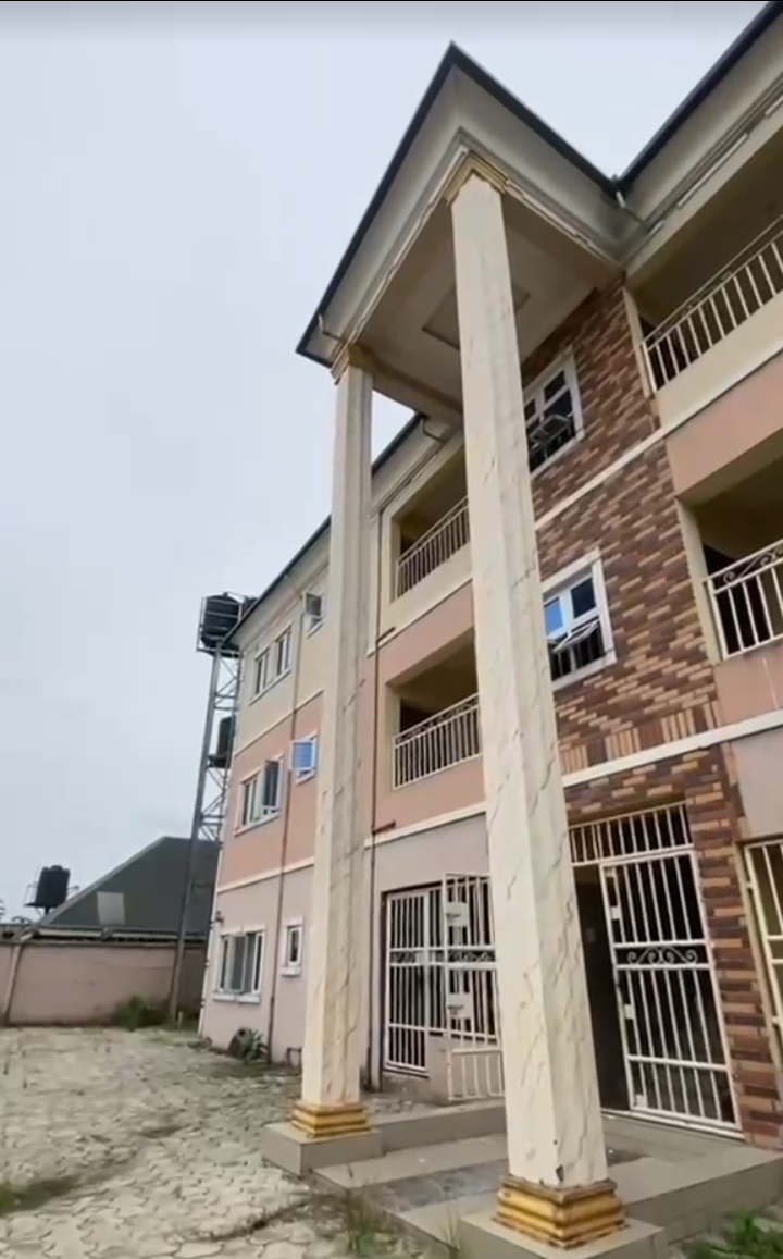 2 Bedroom Flat for Sale in RUMUKPARALI, Rivers