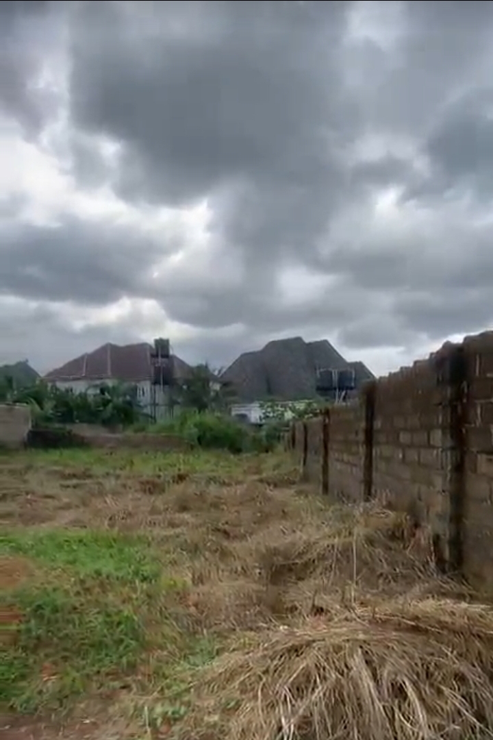 Land for Sale in THINKERS CORNER, Enugu