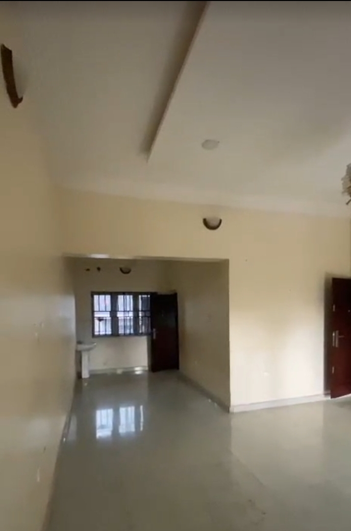 3 Bedroom Flat for Rent in THINKERS CORNER, Enugu
