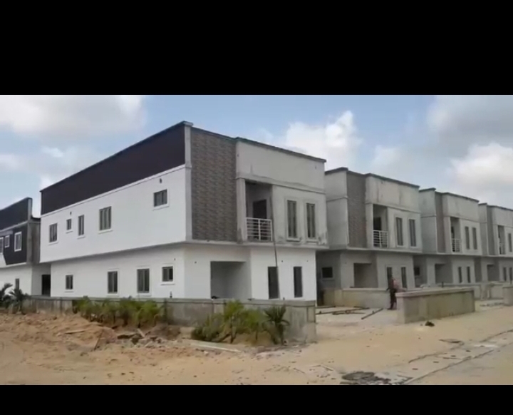 2 Bedroom Flat for Sale in SMART CITY, PH, Rivers