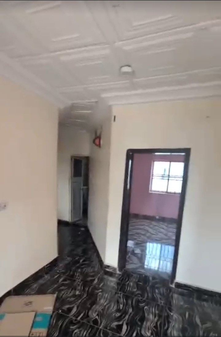 1 Bedroom Flat for Sale in THINKERS CORNER, Enugu