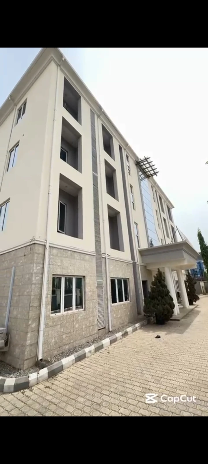 Hall for Sale in Jabi, FCT - Image 1