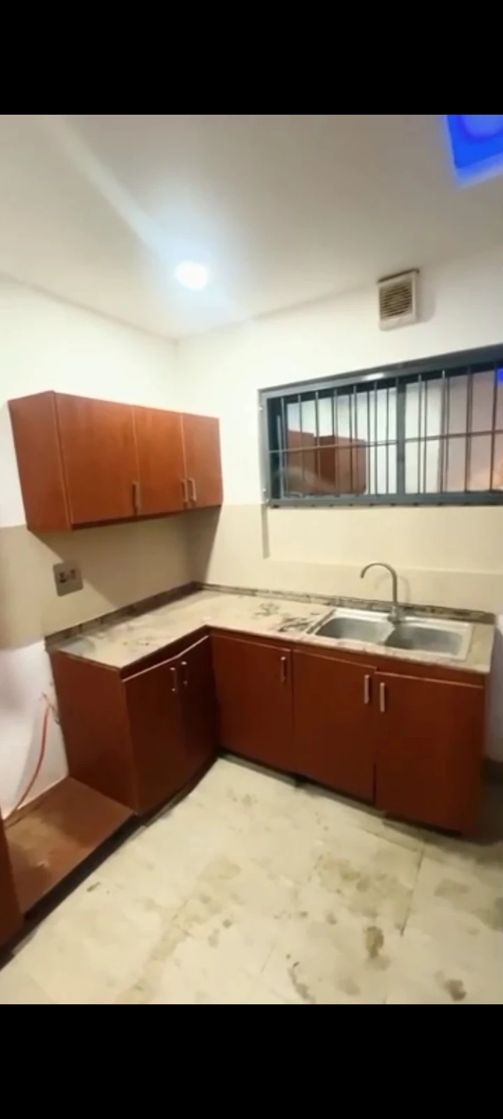 2 Bedroom Flat for Sale in Jahi, FCT - Image 1