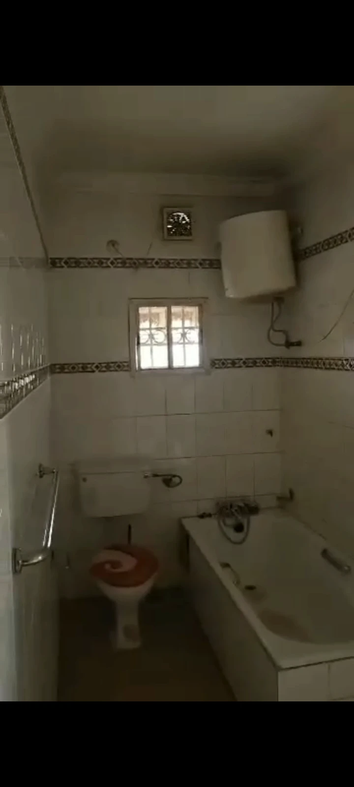 SelfContain for Rent in Area1 Across, FCT - Image 3