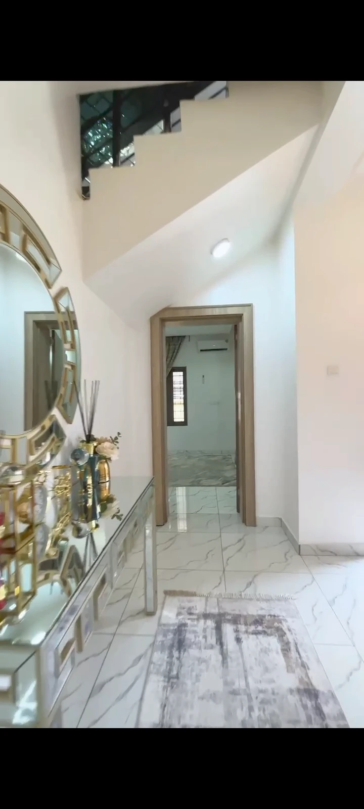 4 Bedroom Flat for Sale in Idu inside an Estate, FCT - Image 4