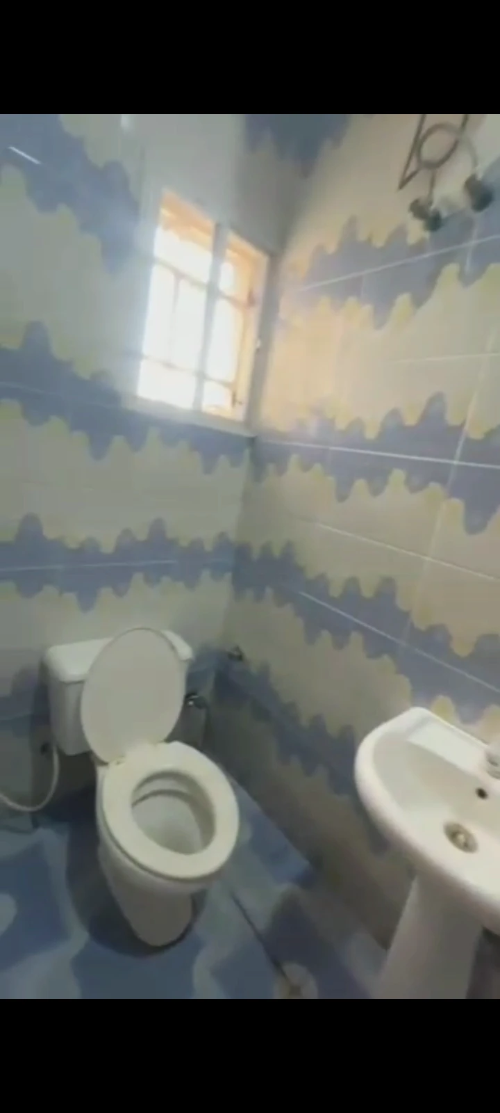 3 Bedroom Flat for Rent in Wuye district, FCT - Image 4