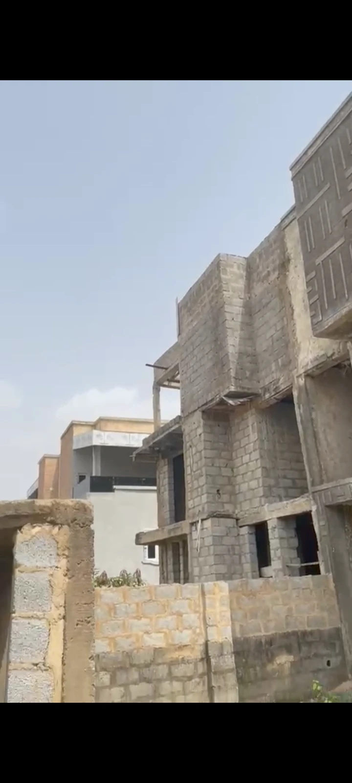 4 Bedroom Flat for Sale in Lifecamp, FCT - Image 4