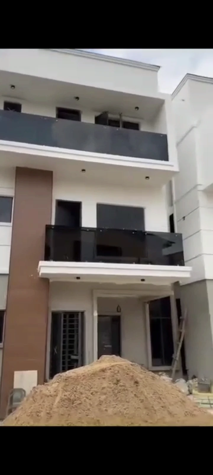 Duplex for Sale in Wuse zone 7, FCT - Image 1