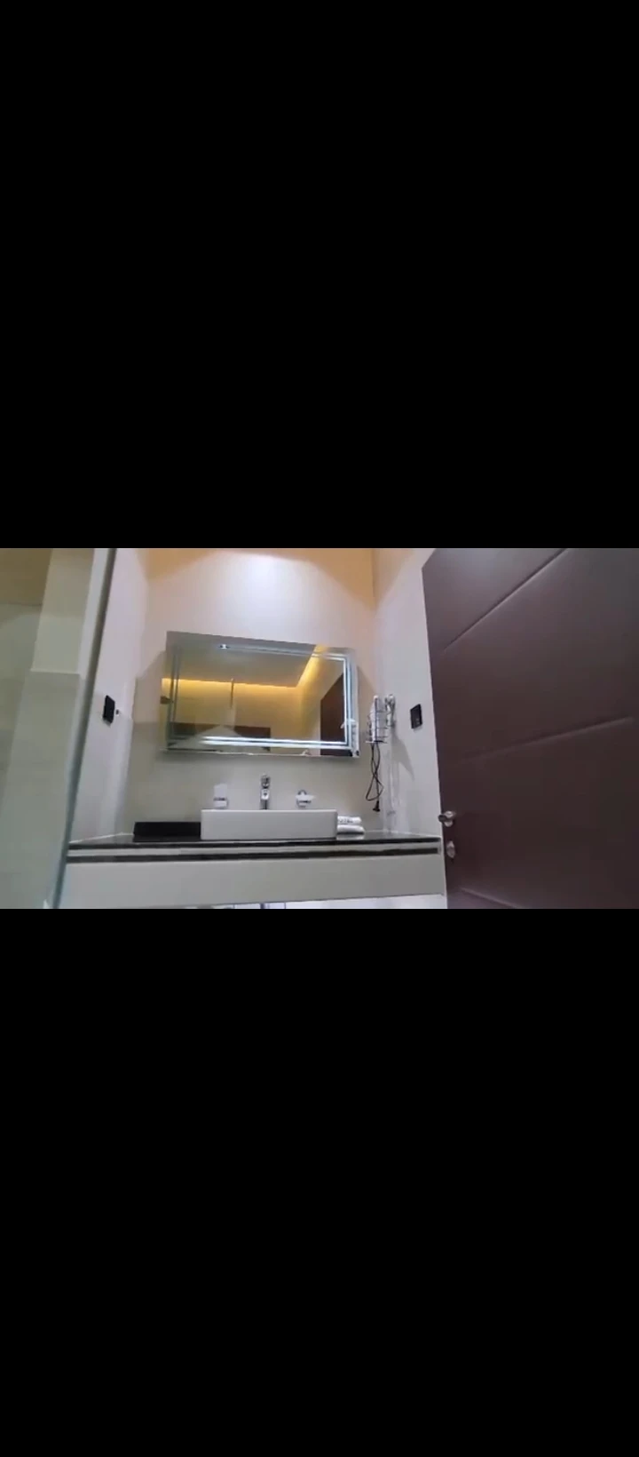 Hotel for Sale in Wuye district, FCT - Image 3