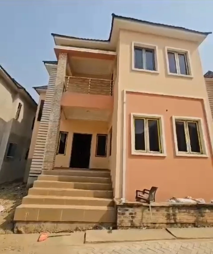 Duplex for Sale in DURUMI, FCT