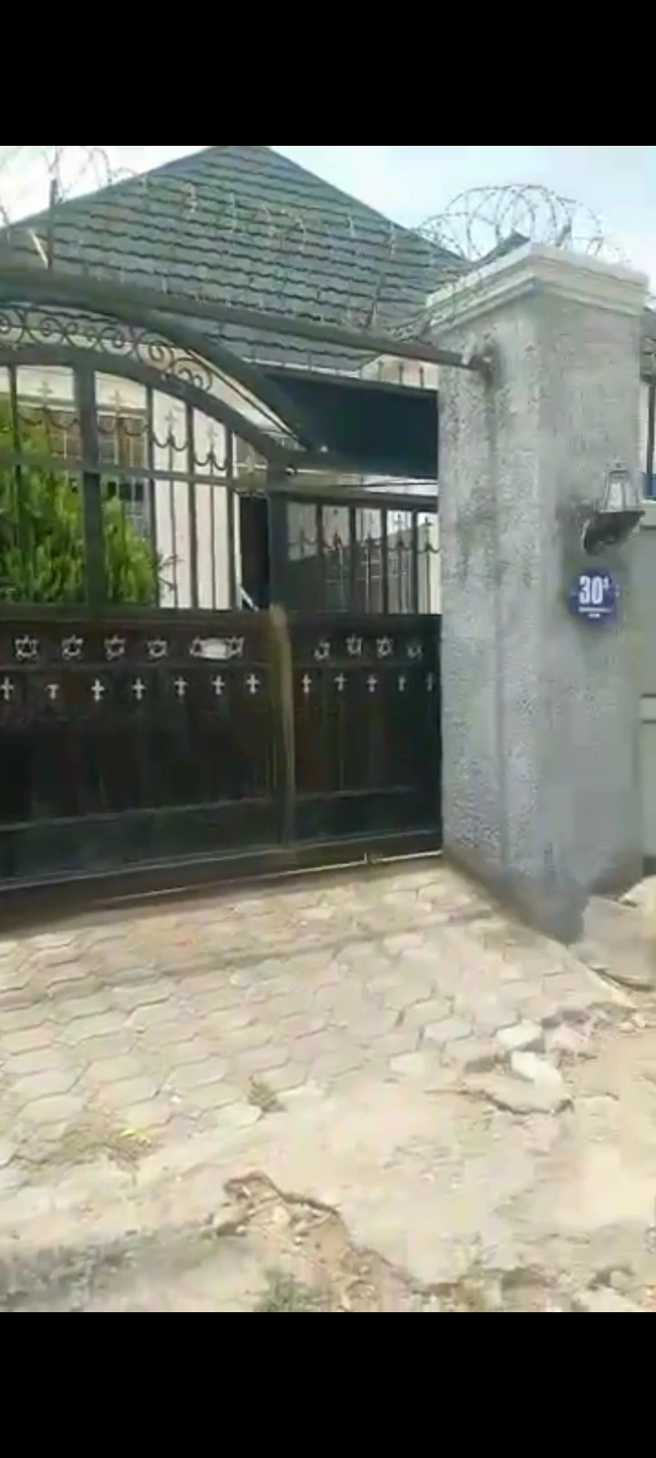 Bungalow for Sale in Shekina Glory estate FHA Lugbe, FCT