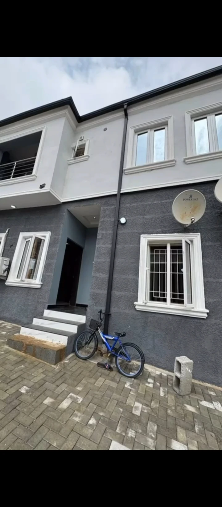 4 Bedroom Flat for Sale in IDU DISTRICT BY TURKISH HOSPITAL, FCT cover picture