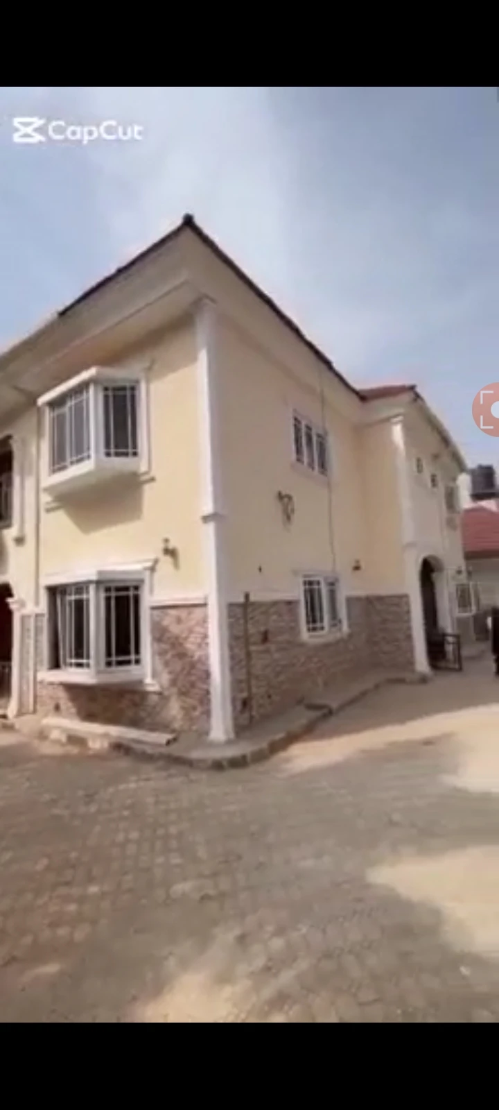 Duplex for Rent in APO BEHIND SHOPRIDE INSIDE ESTATE*, FCT