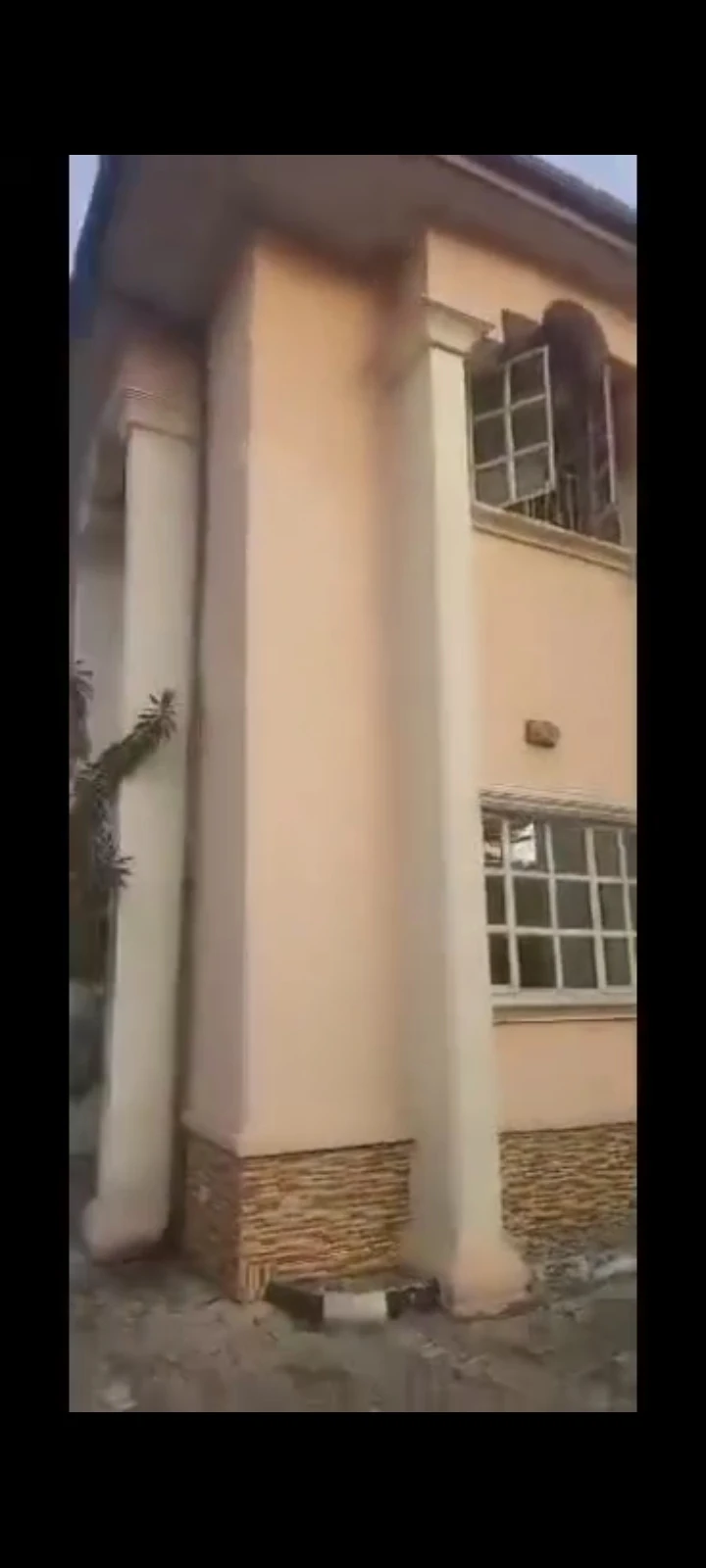Duplex for Sale in Stadium Road, Rivers - Image 1