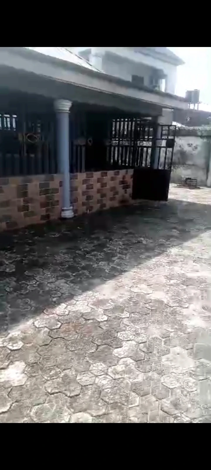Bungalow for Sale in Psychiatric road Rumuigbo, Rivers - Image 1