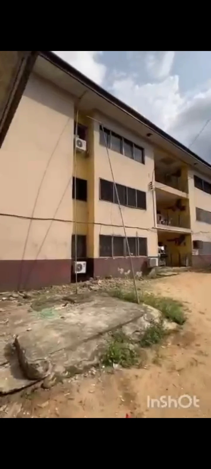 3 Bedroom Flat for Sale in Okporo Road, Rivers - Image 1