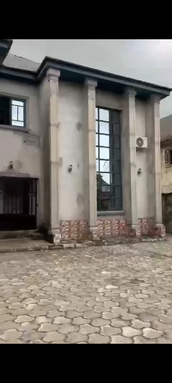 Duplex for Sale in Rumuigbo, Rivers - Image 1