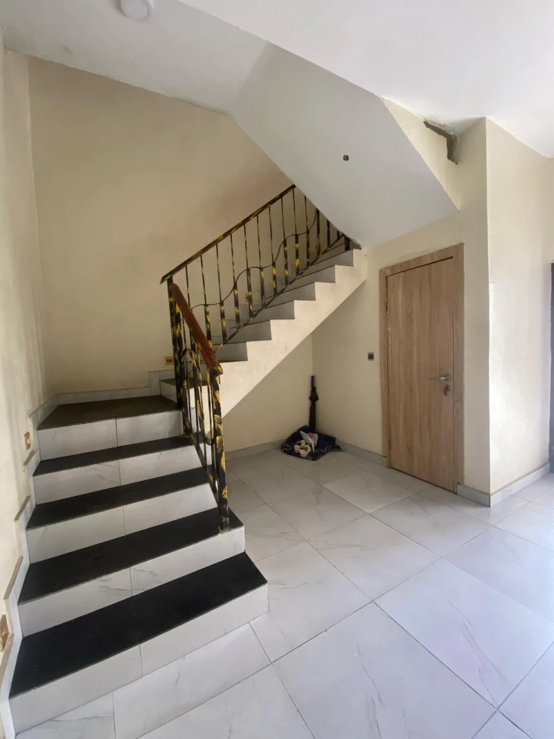 Duplex for Sale in Reef Court Estate, Rivers - Image 6