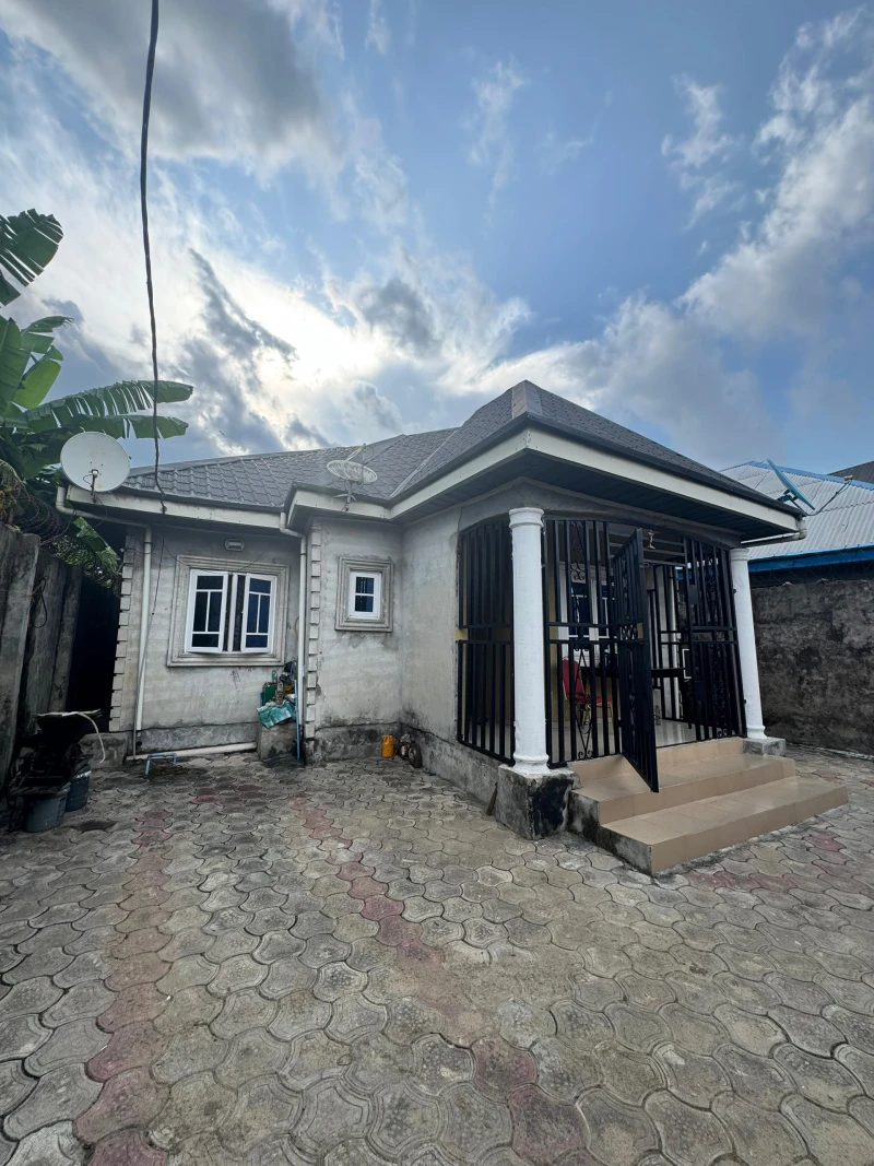 Bungalow for Sale in New Road Ext, Off Ada George, Rivers - Image 1