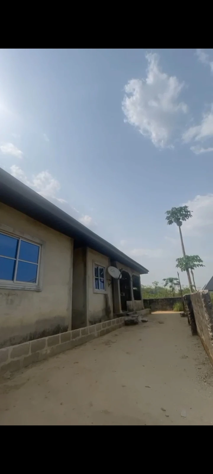 3 Bedroom Flat for Sale in Eneka, Rivers - Image 1