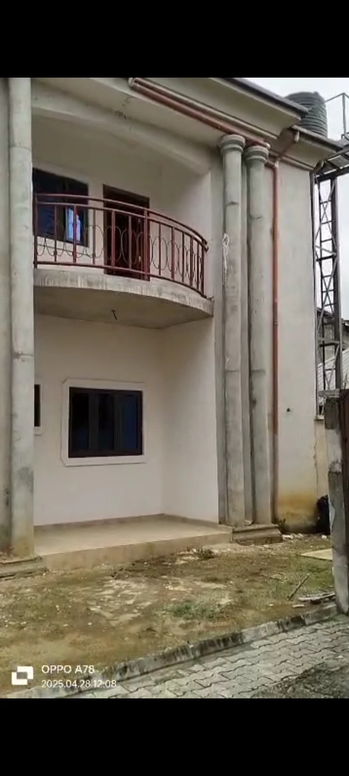 4 Bedroom Flat for Rent in Off Odilli Road, Rivers - Image 1