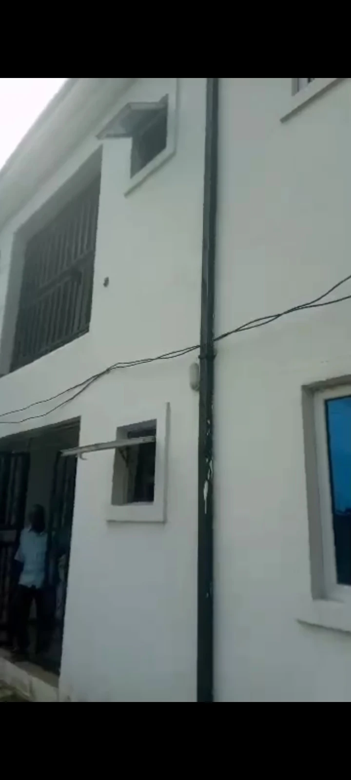 2 Bedroom Flat for Rent in Rumukwurushi New Layout, Rivers - Image 1