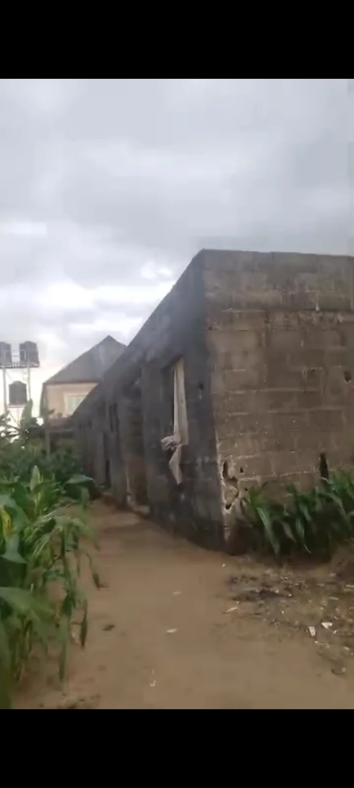 3 Bedroom Flat for Sale in Rumukwurushi New Layout, Rivers - Image 1