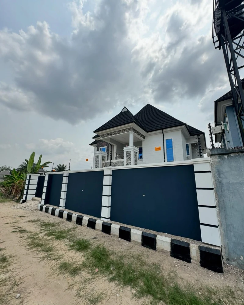 Duplex for Sale in Corner stone off NTA Rd, Rivers - Image 2