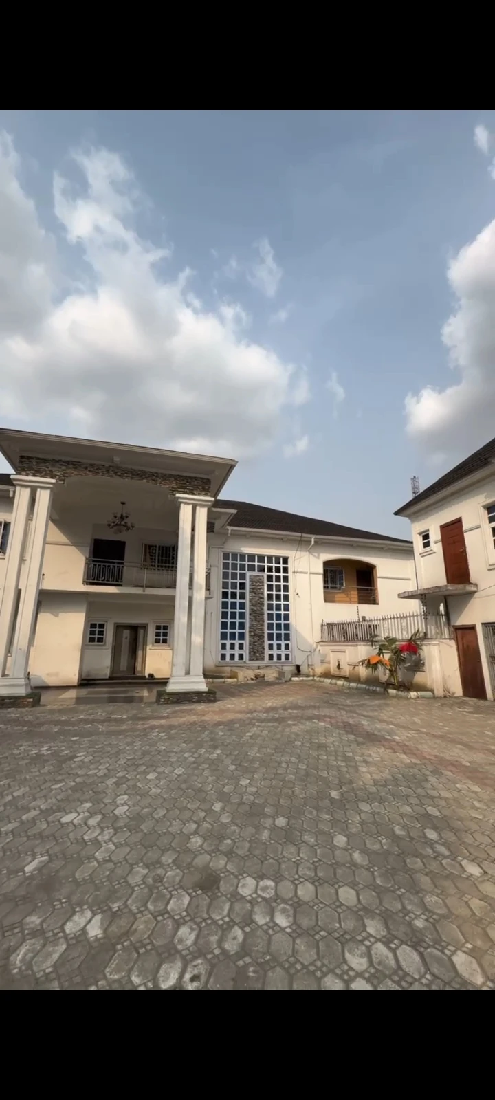 Duplex for Sale in Rumuodara, Rivers - Image 1