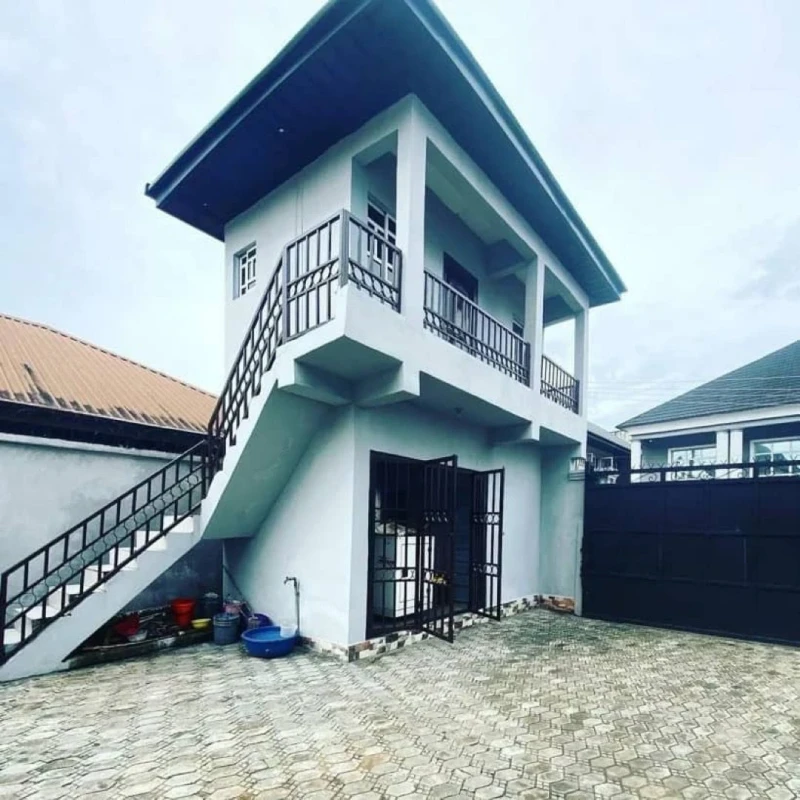 Duplex for Sale in OFF STADIUM ROAD, Rivers - Image 2