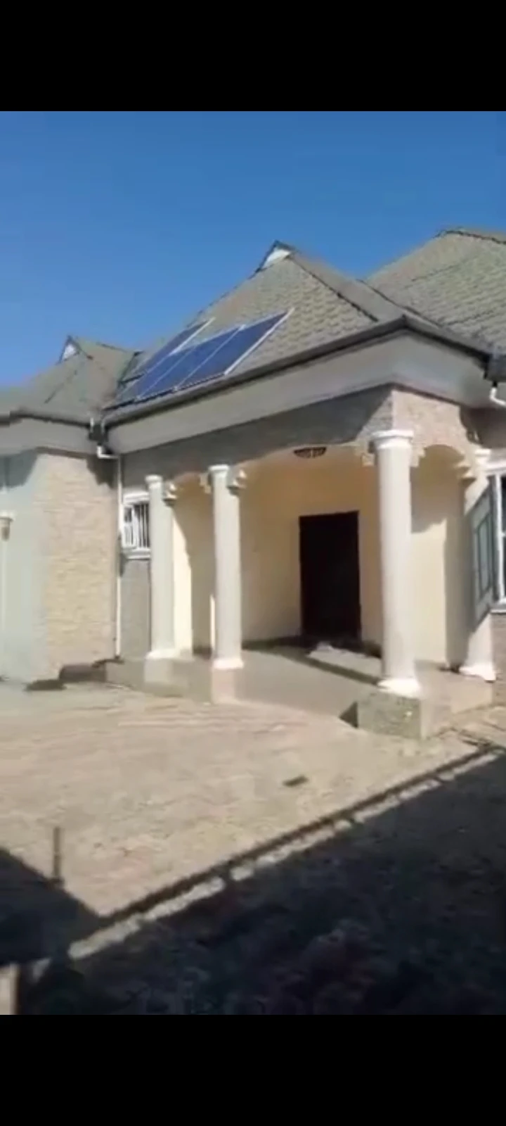 Bungalow for Sale in Rumuodumaya, Rivers - Image 1