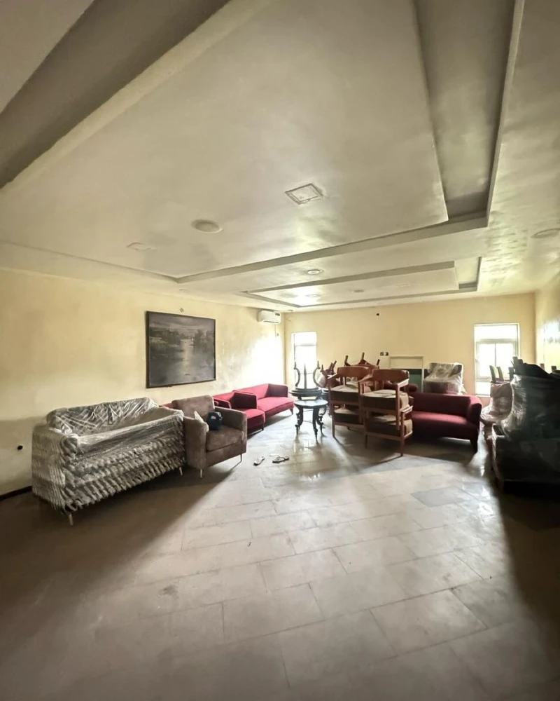 Hall for Sale in Rumuola, Rivers - Image 5