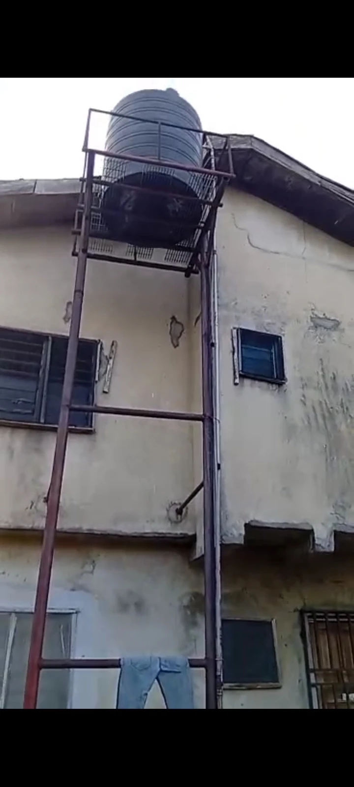 3 Bedroom Flat for Sale in WOJI, Rivers - Image 1