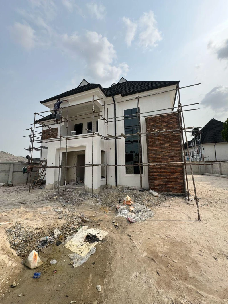 Duplex for Sale in Eliozu, Rivers - Image 3