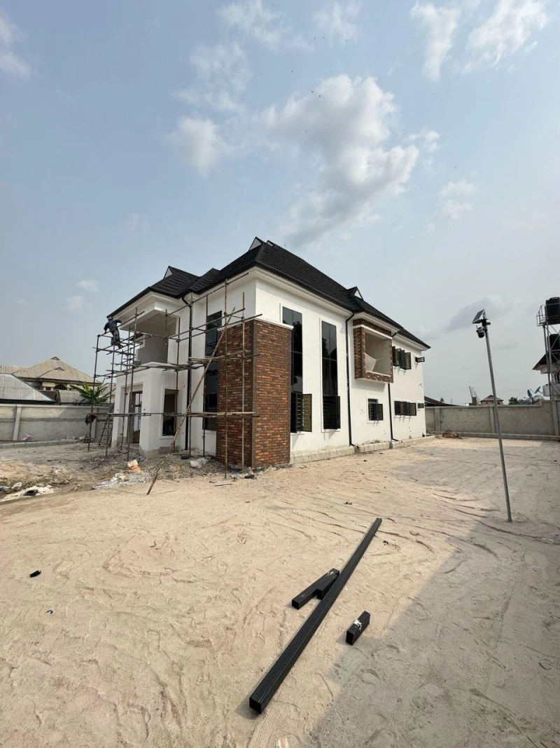 Duplex for Sale in Eliozu, Rivers - Image 2