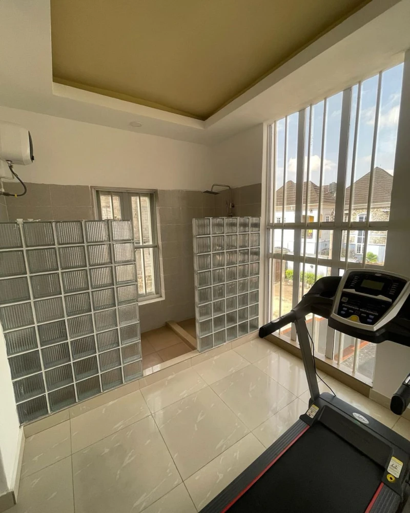 4 Bedroom Flat for Sale in PETER ODILI, Rivers - Image 5