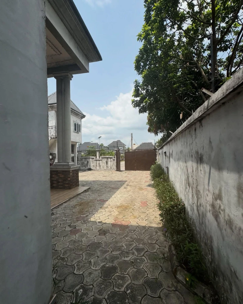 Duplex for Sale in Majesty Estate, NTA Road, Rivers - Image 3